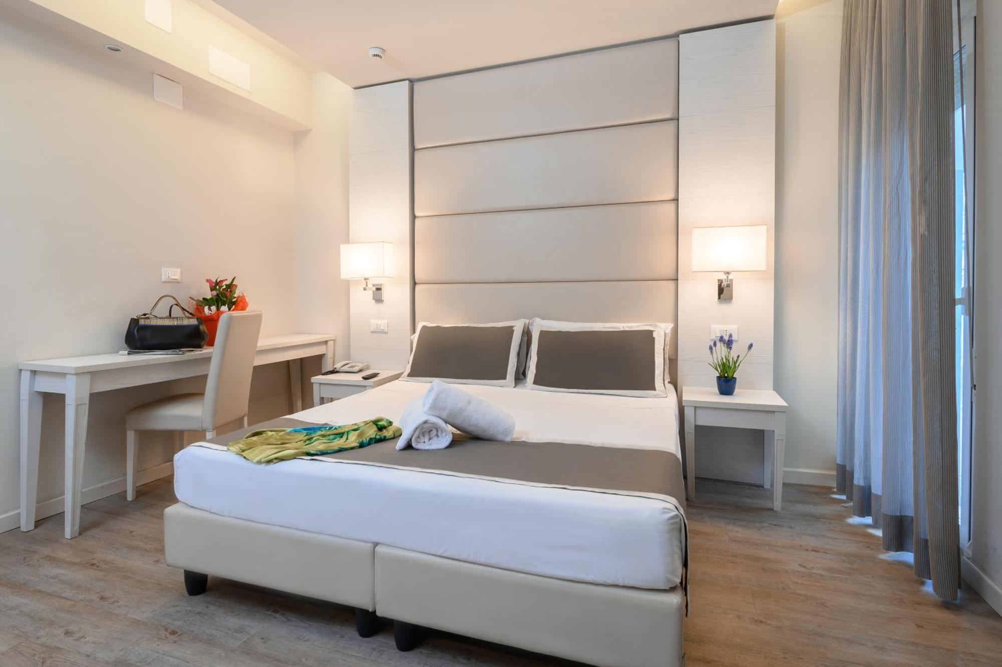 Atlas Hotel Riccione Exterior foto